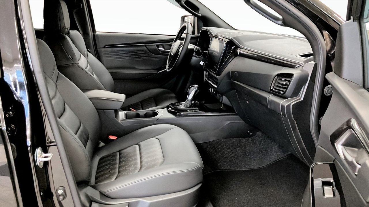 Isuzu D-max XRX DC AT CNG 2024, bild 3/10