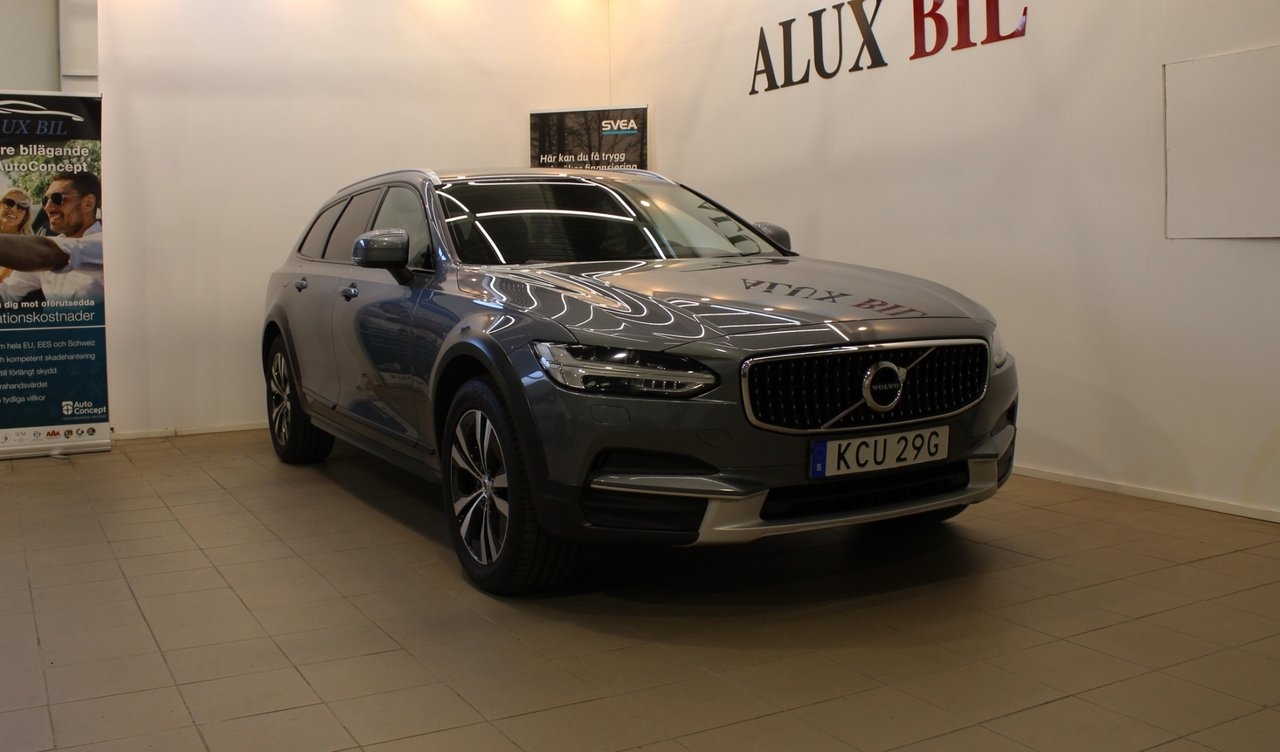 Volvo V90 Cross Country D4 AWD Pro 2019, bild 2/19