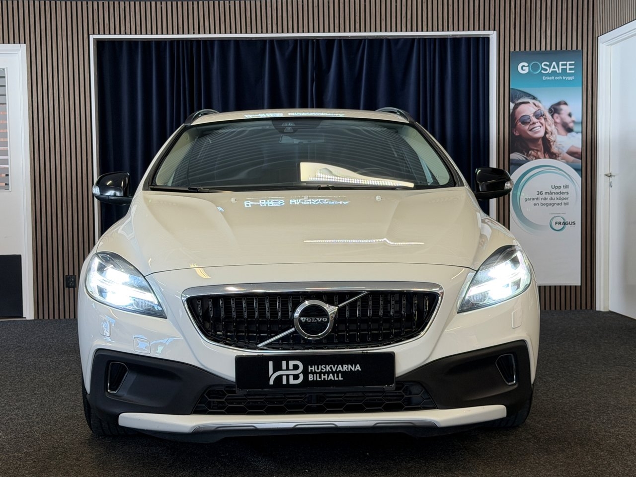 Volvo V40 Cross Country 2019, kuva 3/10