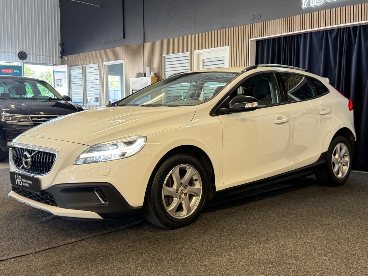 Volvo V40 Cross Country 2019, kuva 4/10