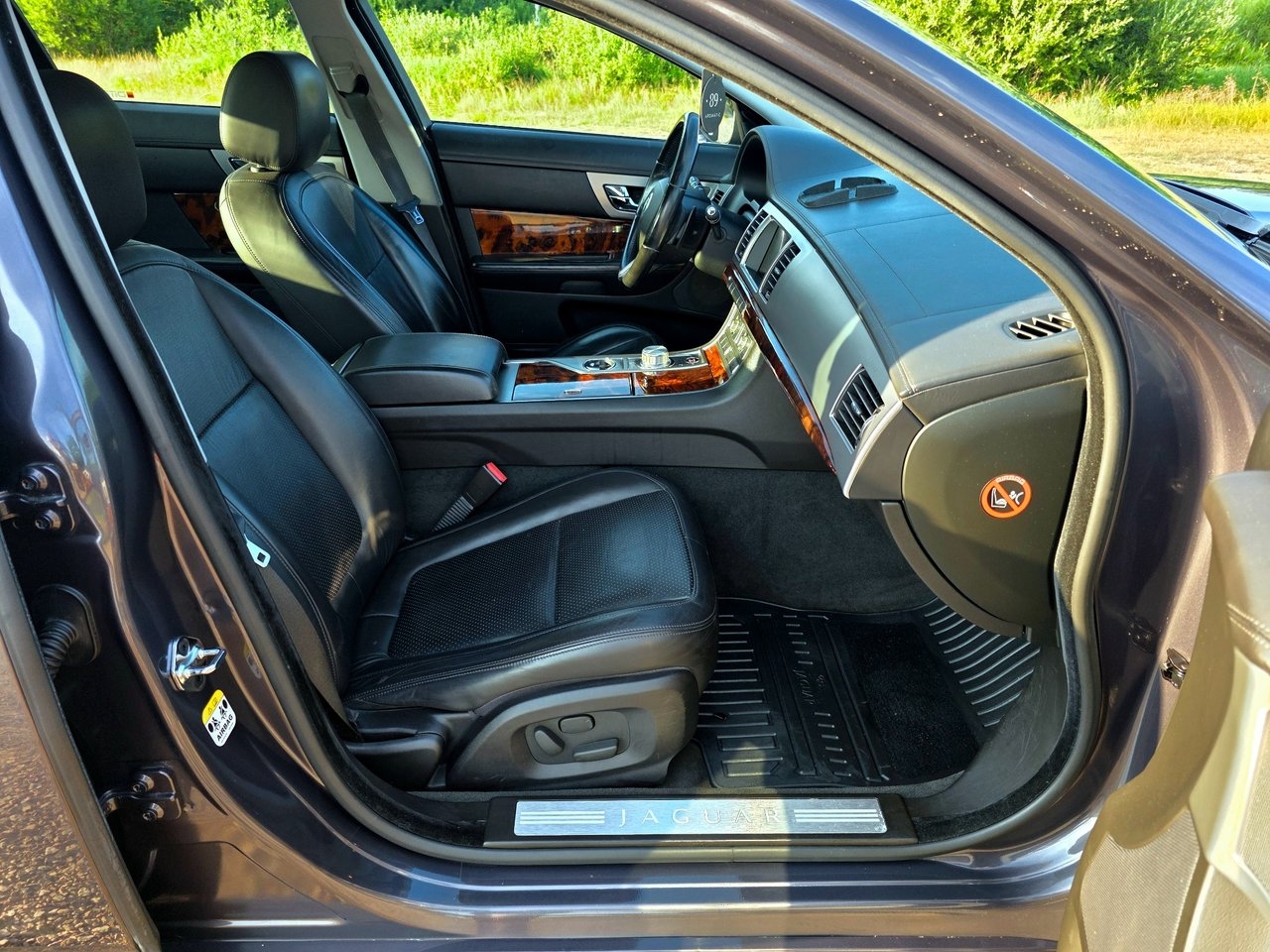 Jaguar XF 2009, bild 5/10