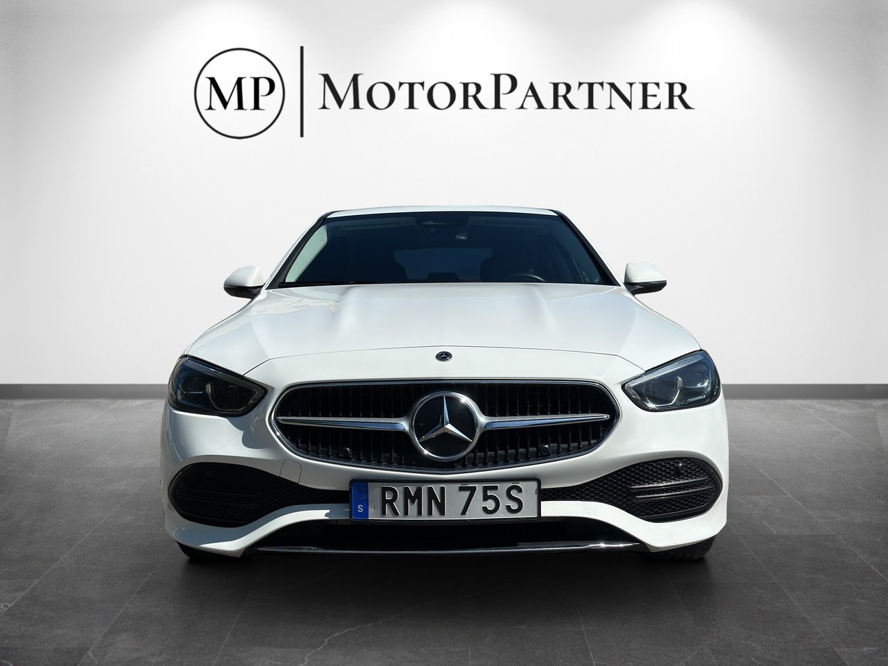 Mercedes-Benz C 2022, bild 2/10