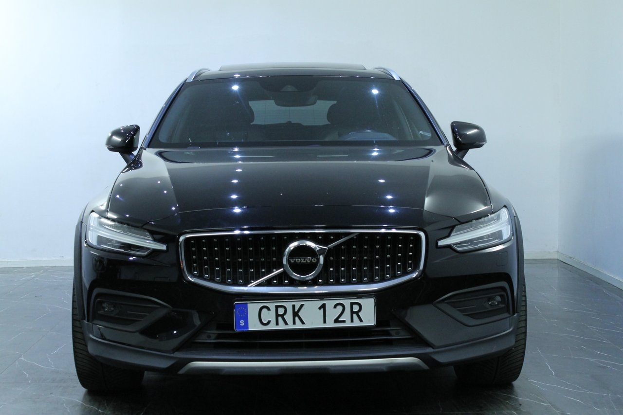 Volvo V60 Cross Country 2019, bild 3/10