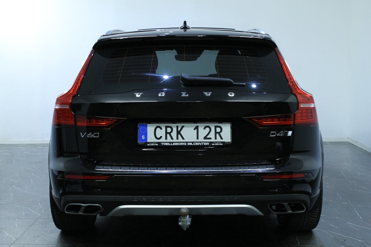 Volvo V60 Cross Country 2019, bild 6/10