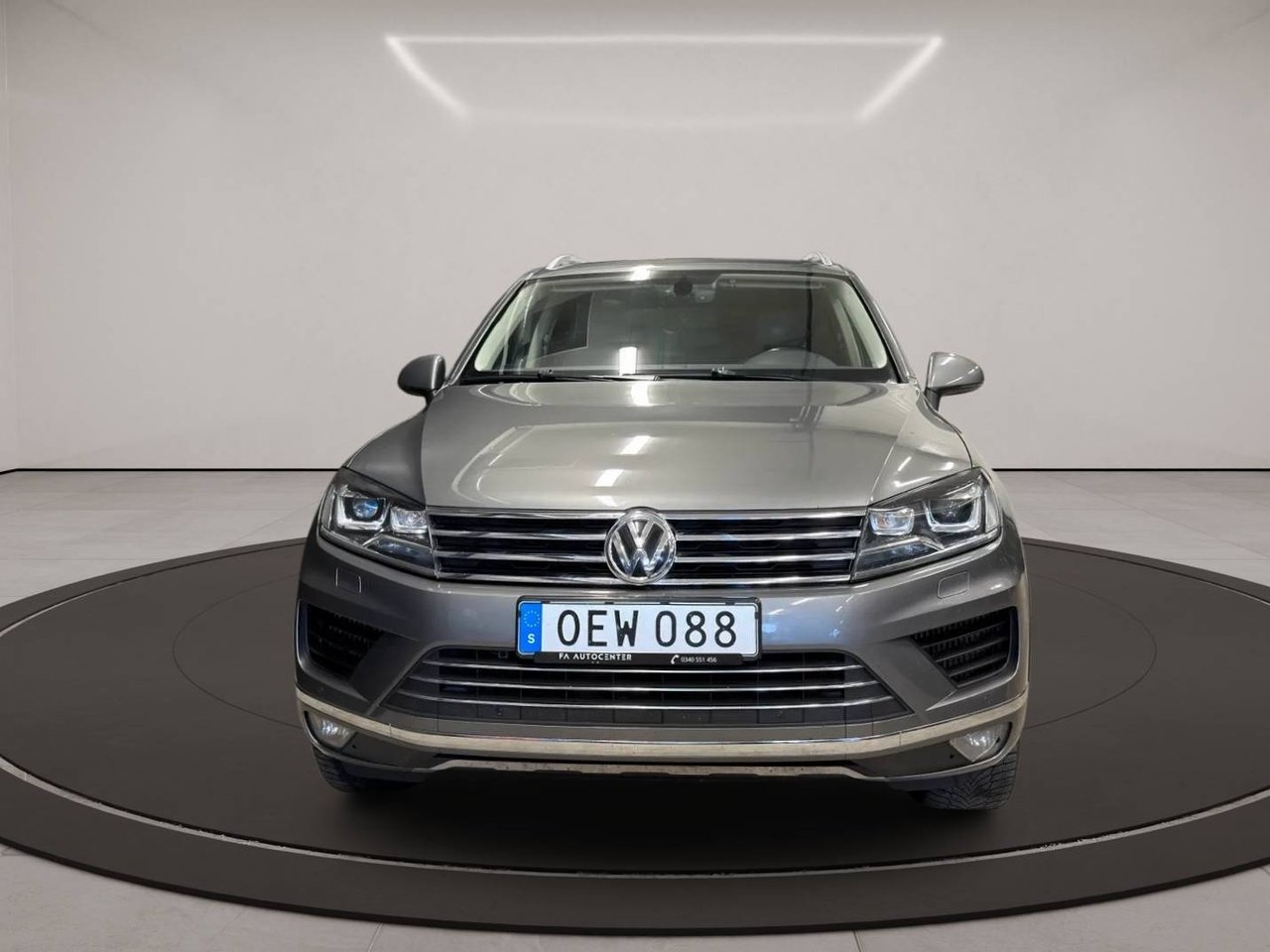 Volkswagen Touareg 2017, kuva 5/26