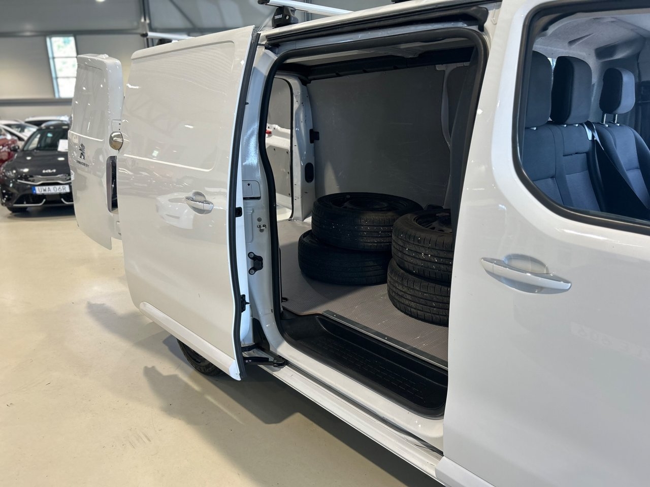 Peugeot Expert 2023, bild 6/10