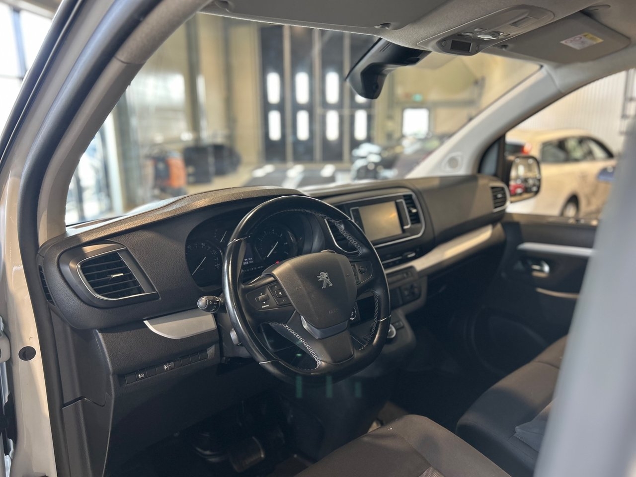 Peugeot Expert 2023, bild 7/10