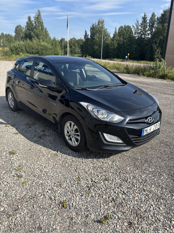 Hyundai i30 2014, bild 2/4