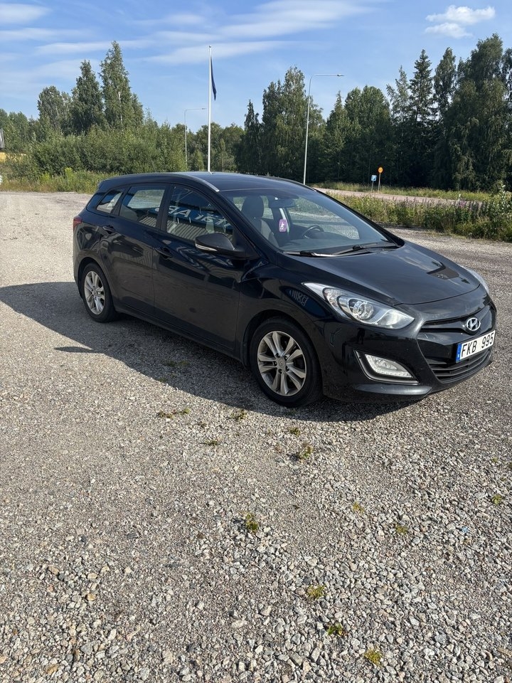 Hyundai i30 2014, bild 2/4