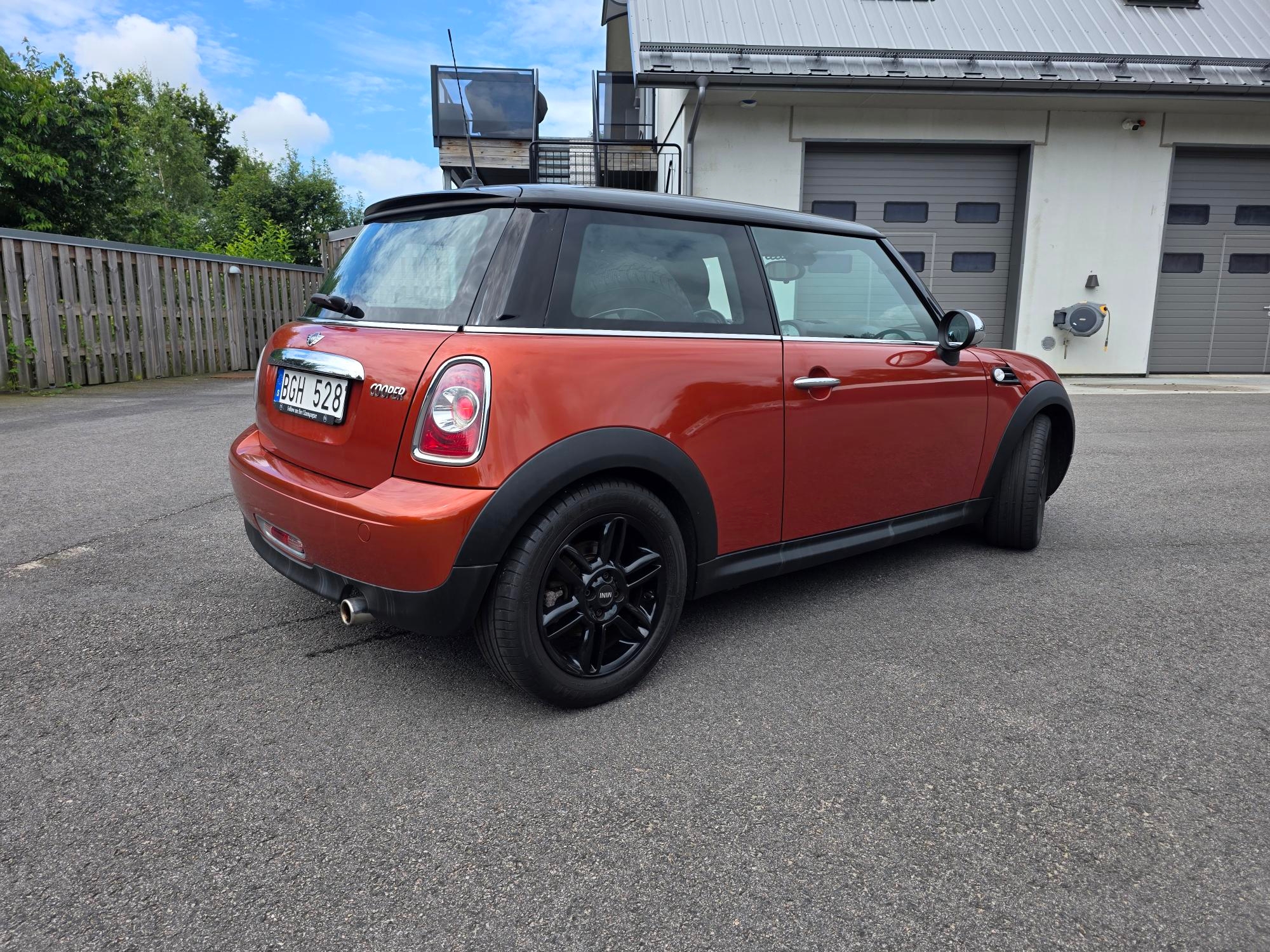 MINI Cooper Manuell 2013, kuva 4/10