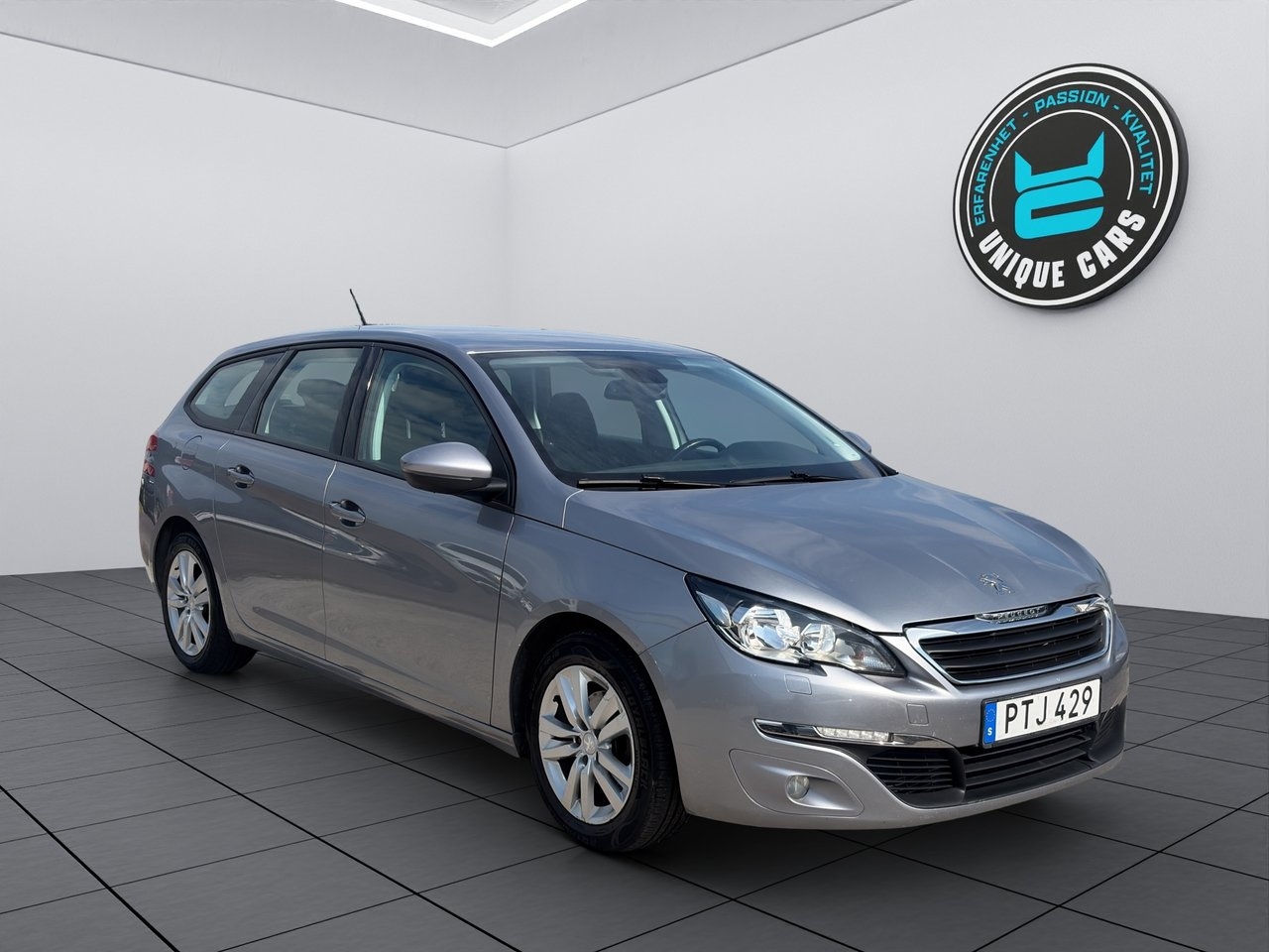Peugeot 308 SW 1.2 PureTech 2014, bild 2/22