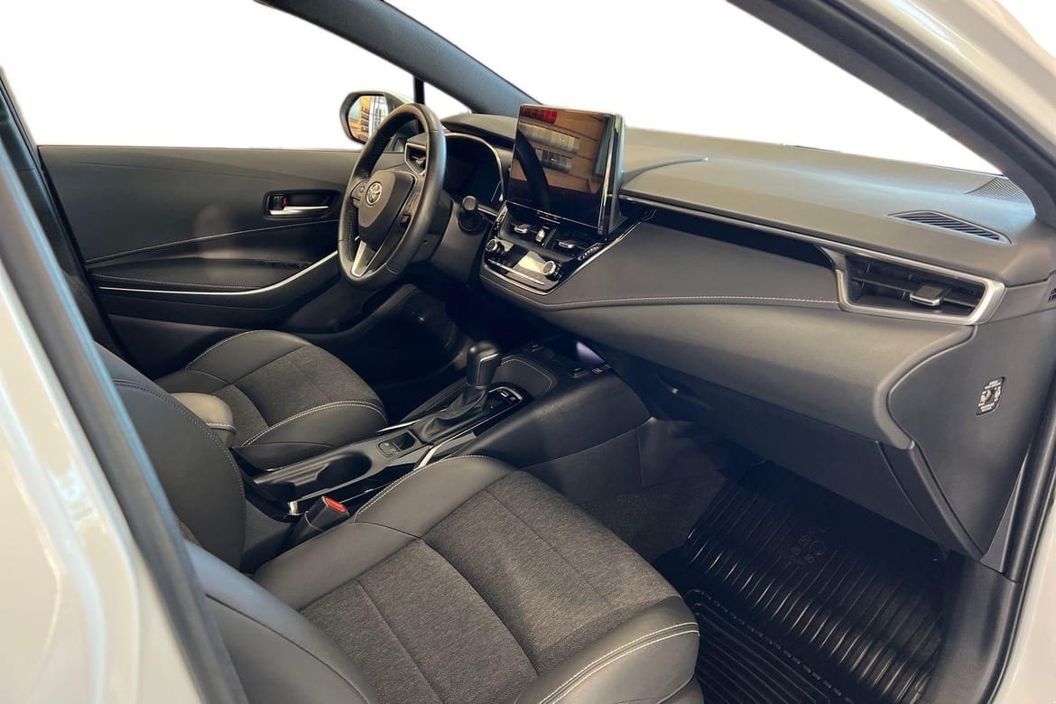 Toyota Corolla 1,8 Style 2025, kuva 7/10