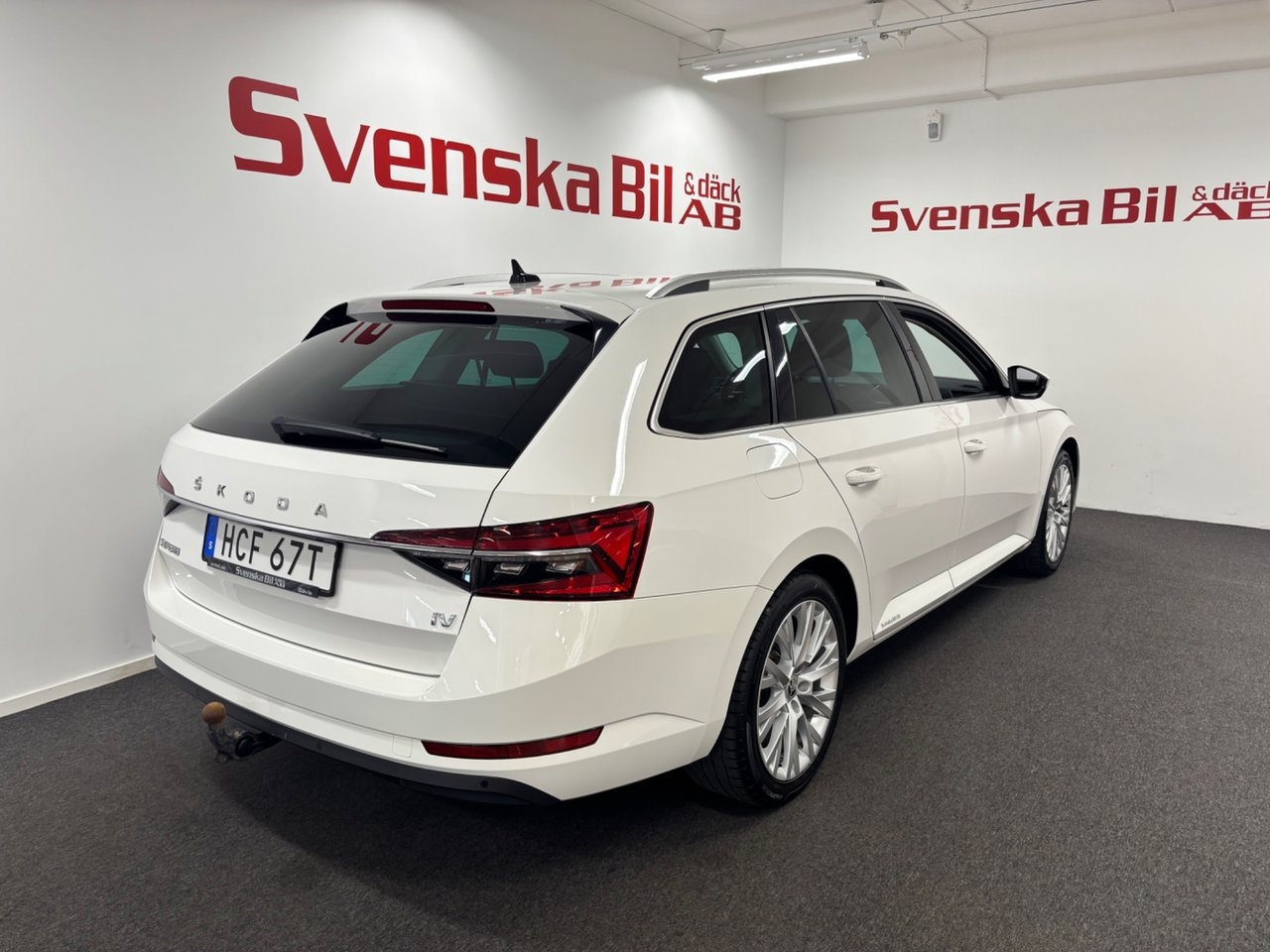 Skoda Superb 2021, bild 6/18