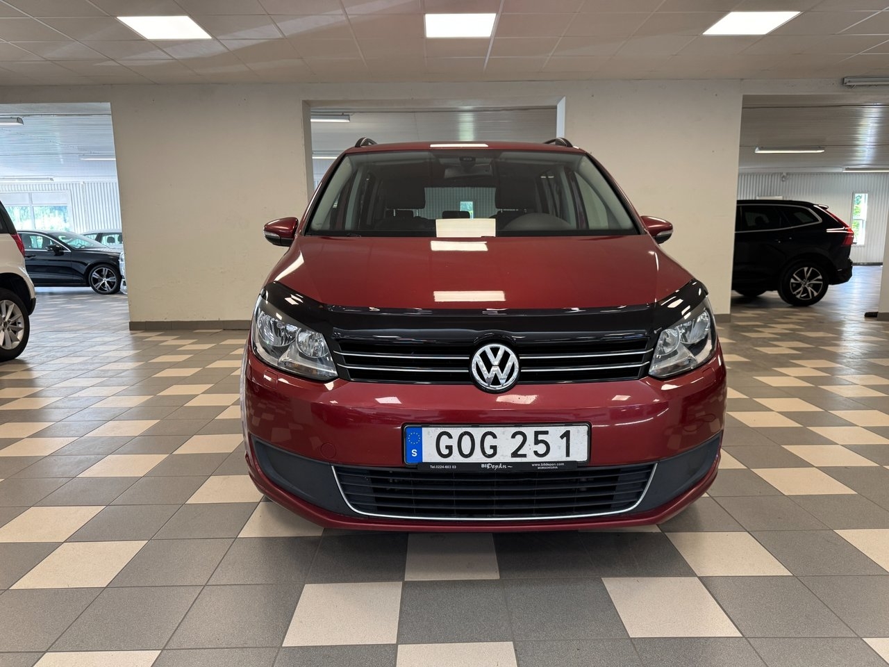 Volkswagen Touran 2015, bild 3/10