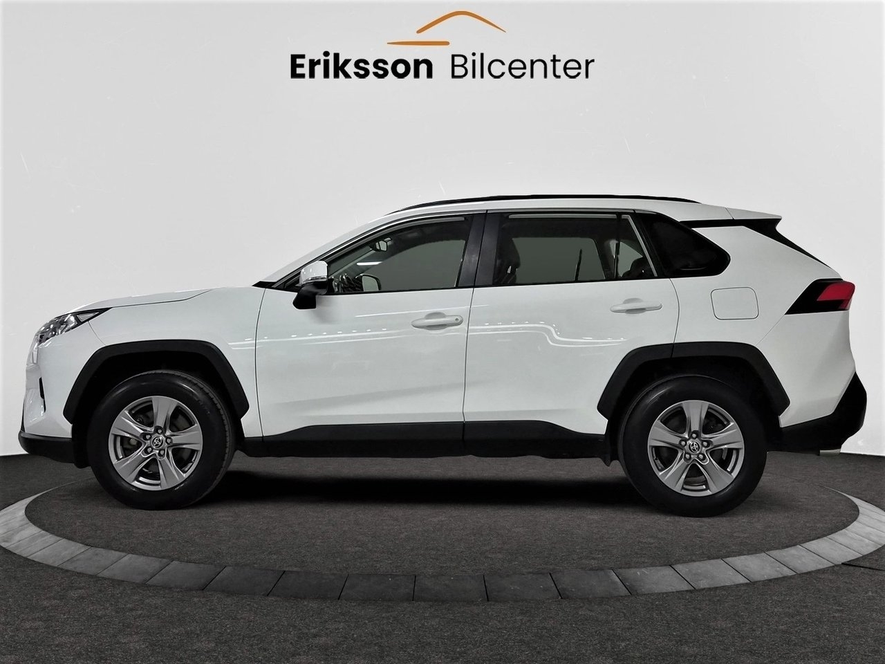 Toyota RAV4 2022, bild 7/10