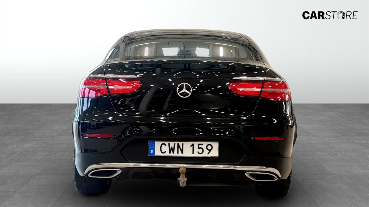 Mercedes-Benz GLC 2017, kuva 7/17