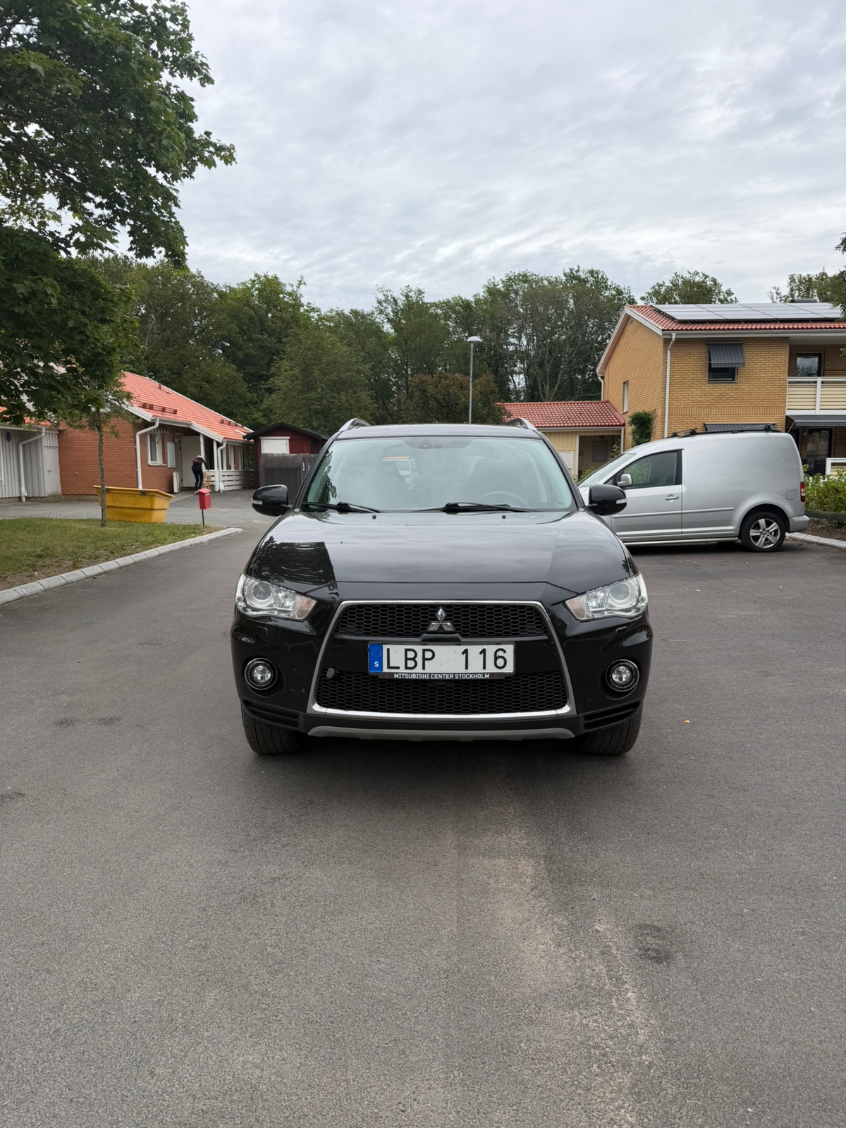 Mitsubishi Outlander 2010, bild 2/9
