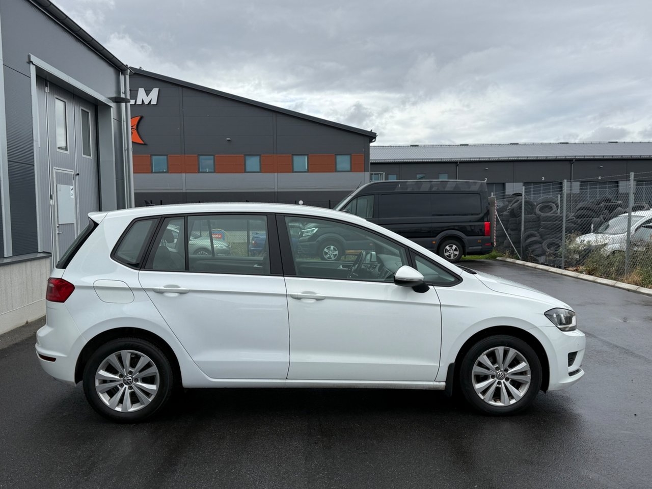 Volkswagen Golf Sportsvan 2018, bild 2/11