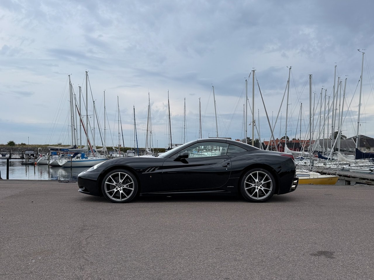 Ferrari California V8 DCT Svensksåld 2009, bild 3/10