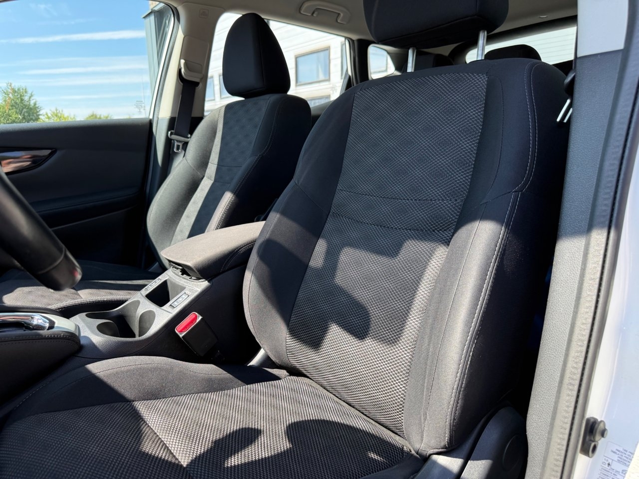 Nissan Qashqai 2016, bild 8/8