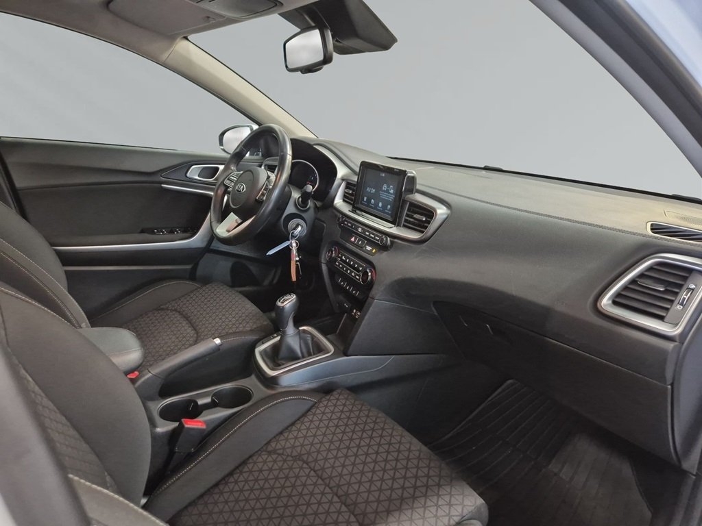 Kia Ceed Sportwagon 1,0 GDI 120Hk 2019, kuva 4/7