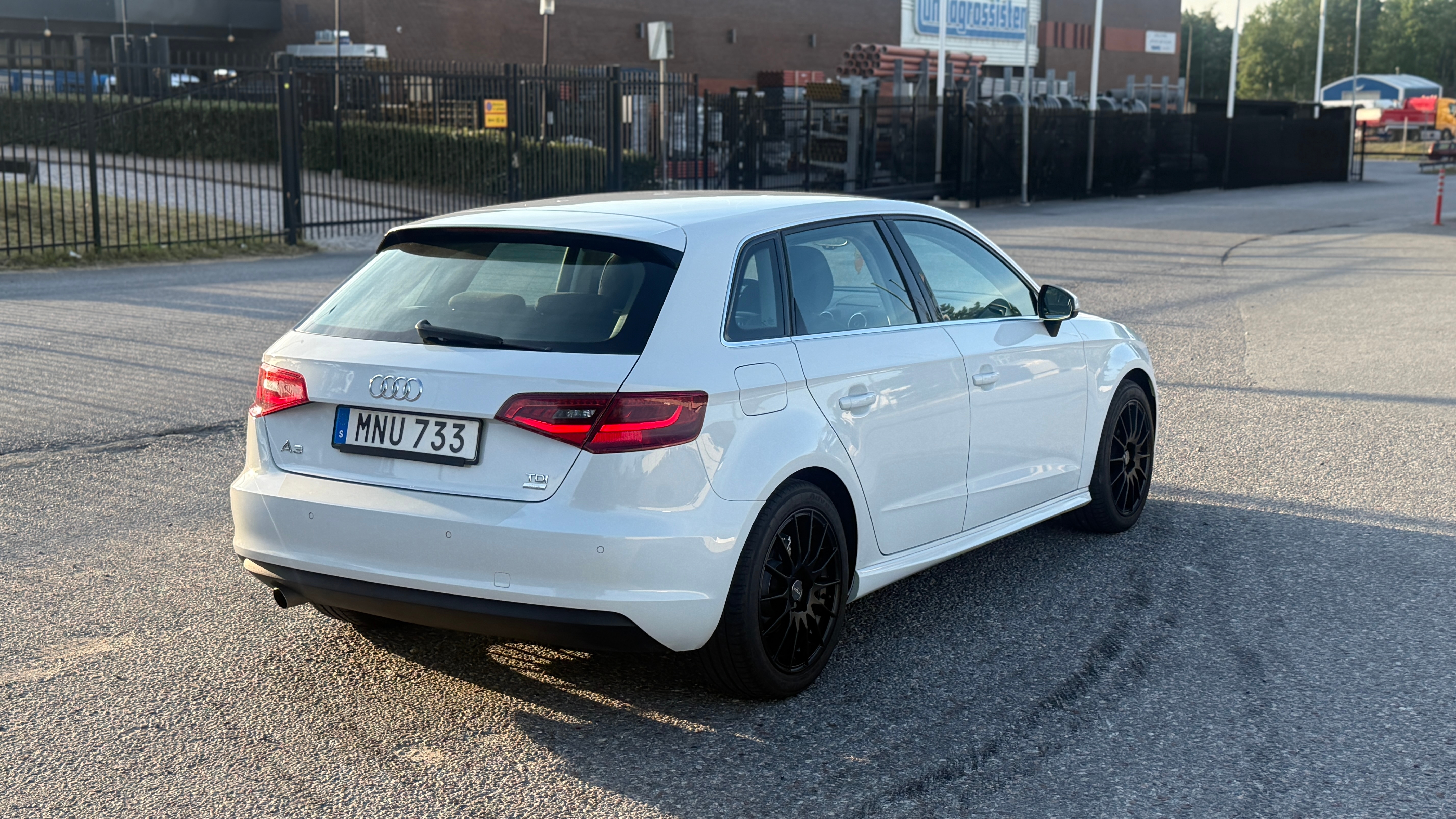 Audi A3 Sportback 1.6 TDI ULTRA 2014, bild 3/10