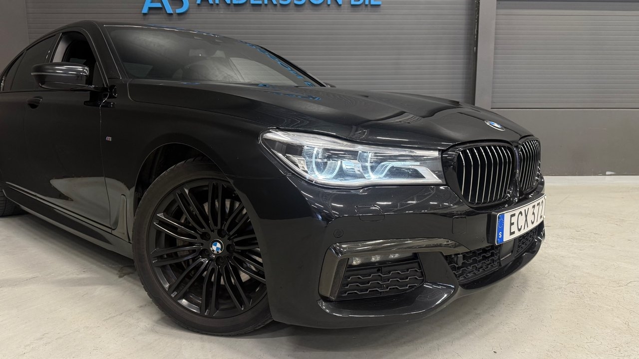 BMW 730 2018, photo 3/10