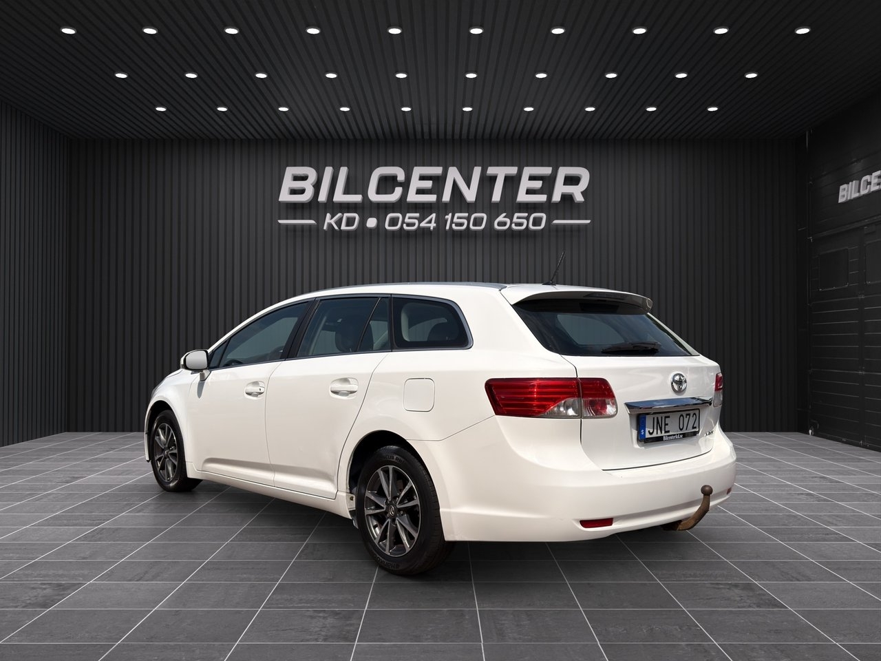 Toyota Avensis 2.0 D-4D Business 2013, bild 6/10