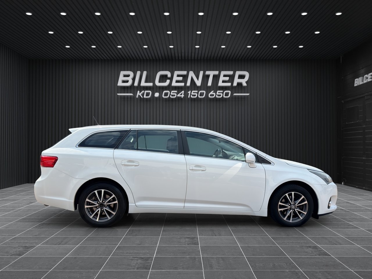 Toyota Avensis 2.0 D-4D Business 2013, bild 5/10