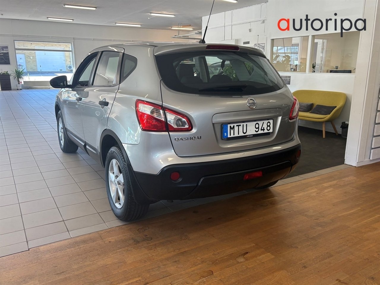 Nissan Qashqai 1.6 Manuell, 117hk 2012, kuva 3/10