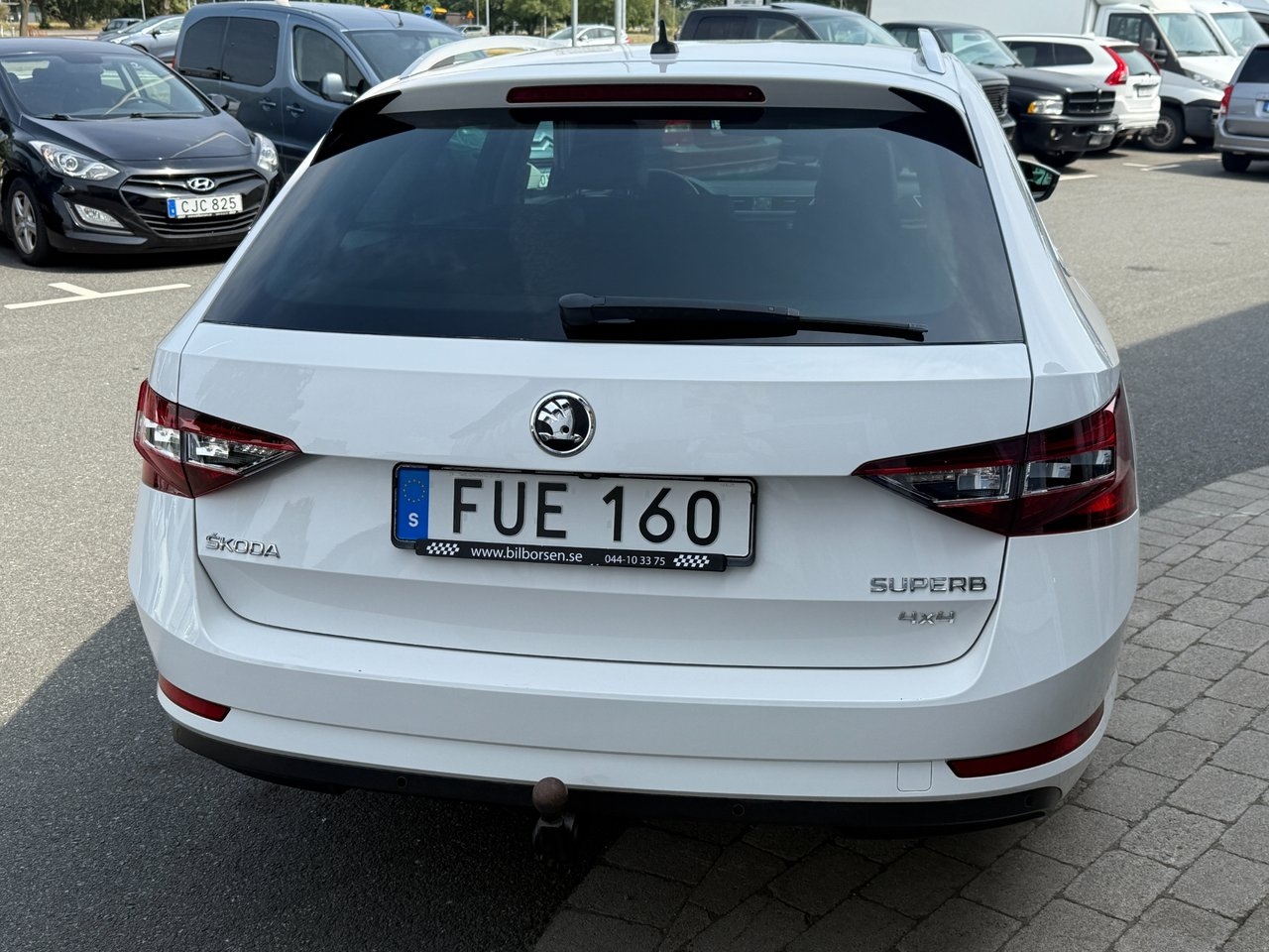 Skoda Superb 2017, bild 5/10