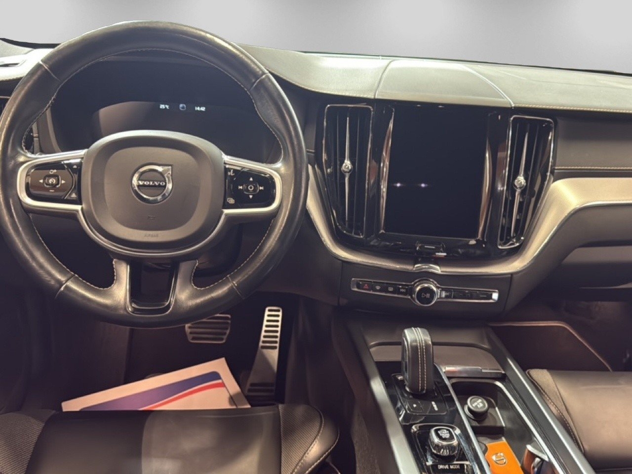 Volvo XC60 2021, bild 7/10