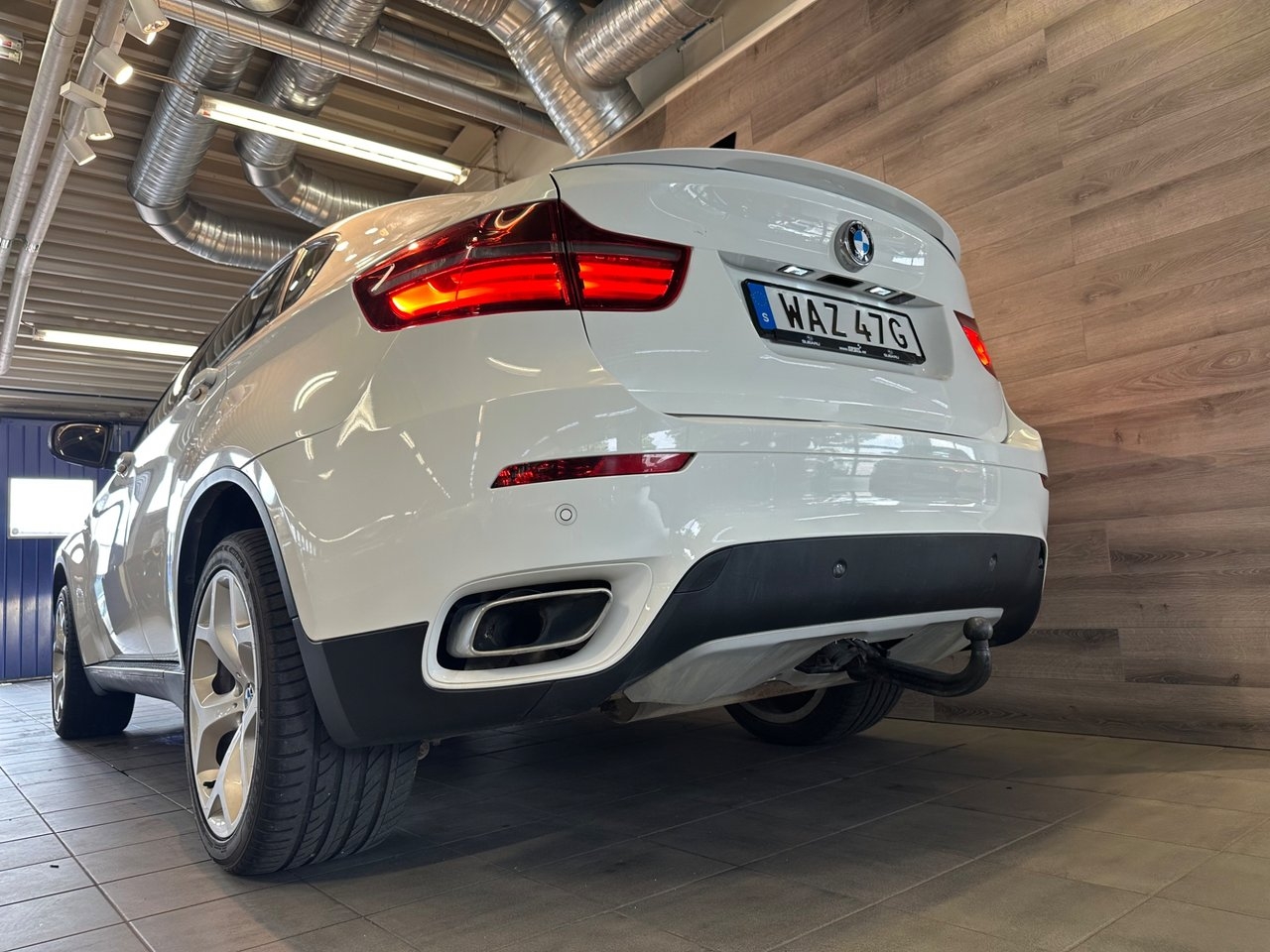 BMW X6 xDrive40d Steptronic 2010, photo 5/19