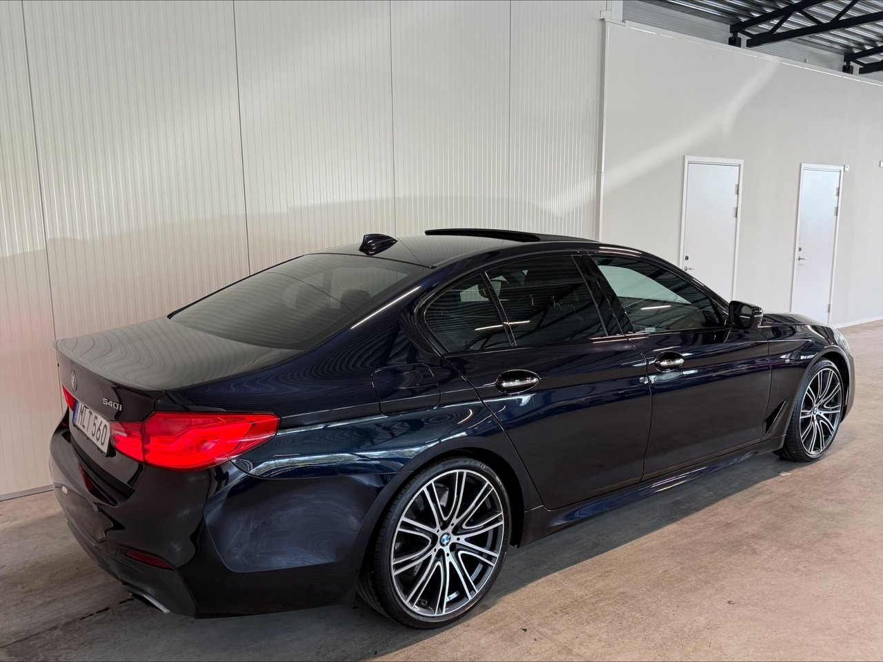 BMW 540 2017, bild 3/24