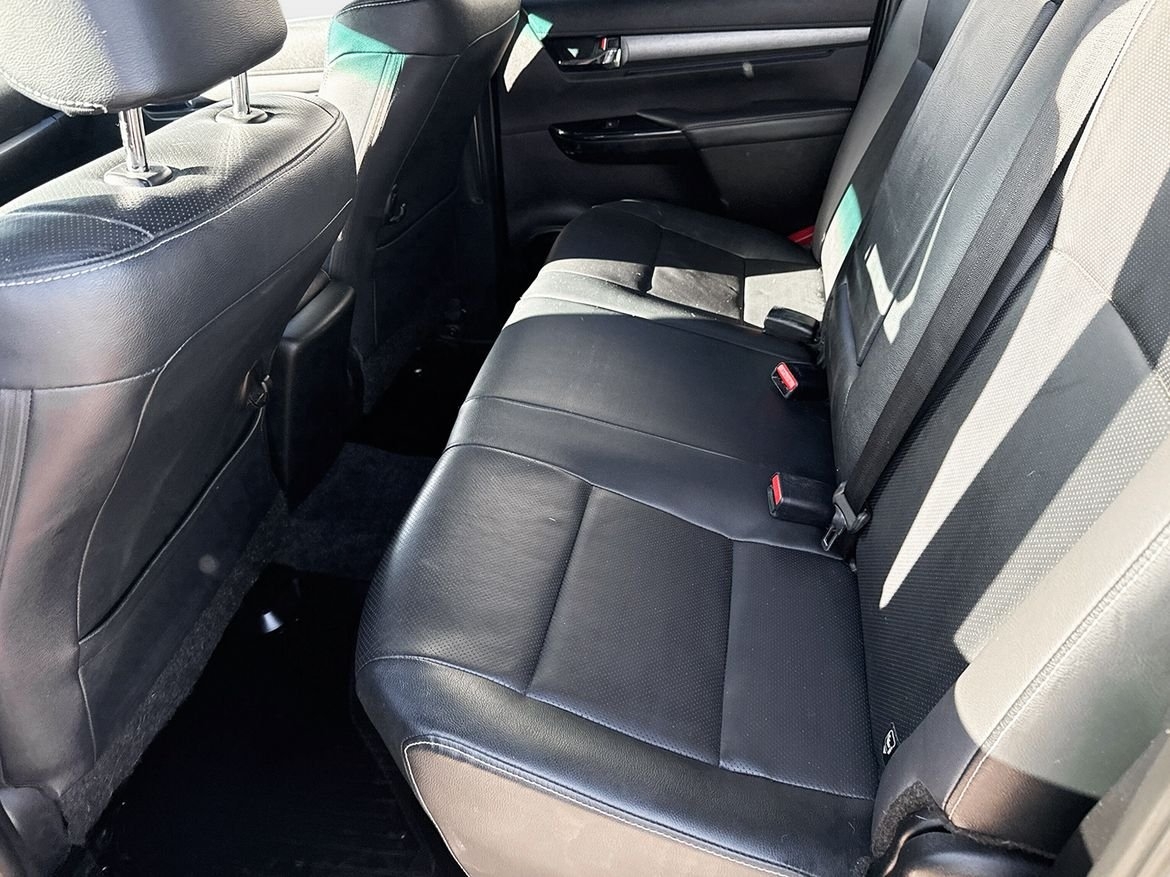 Toyota HiLux 2021, bild 7/10