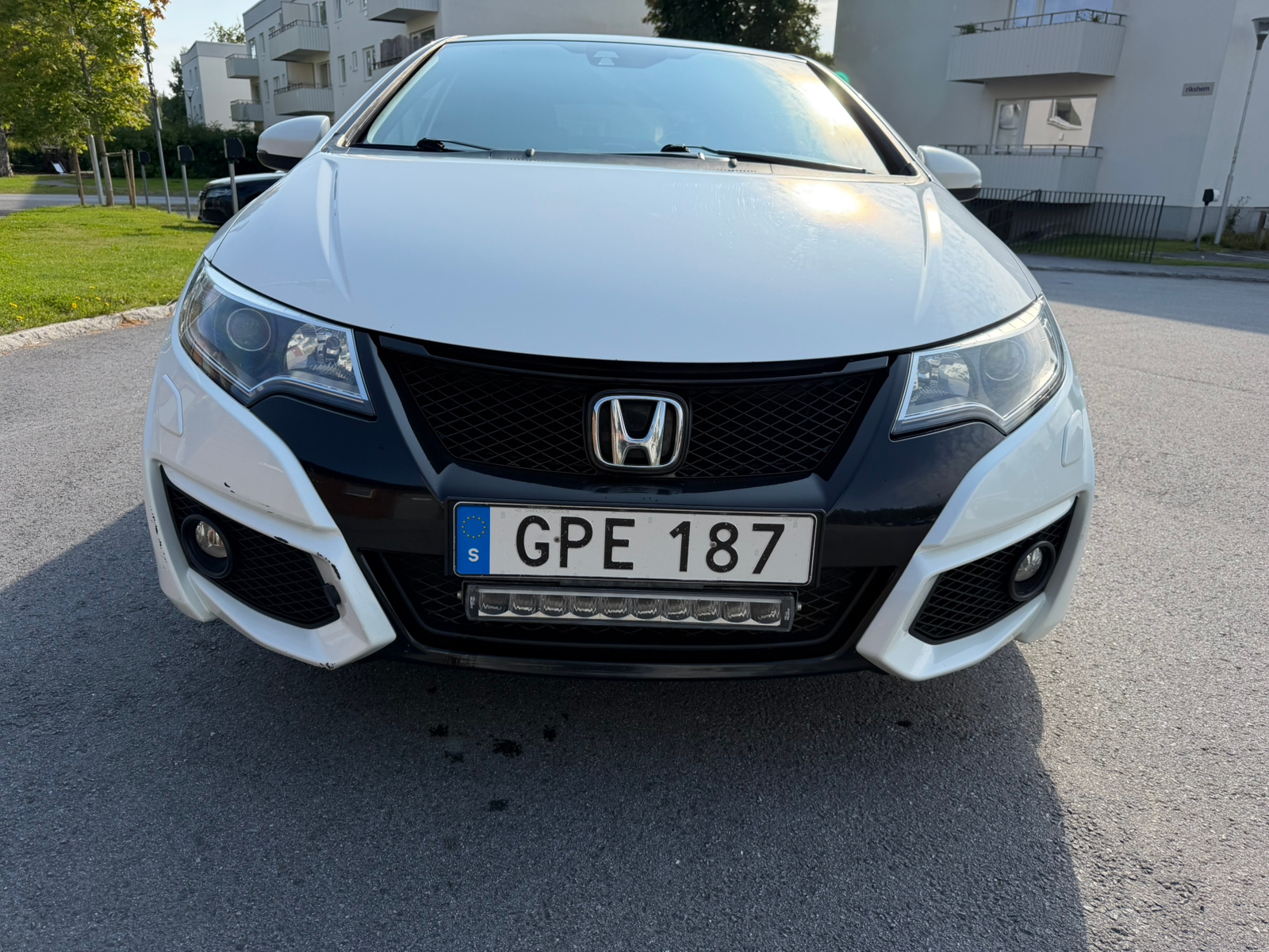 Honda Civic 1.6 i-DTEC Manuell 2015, bild 6/8