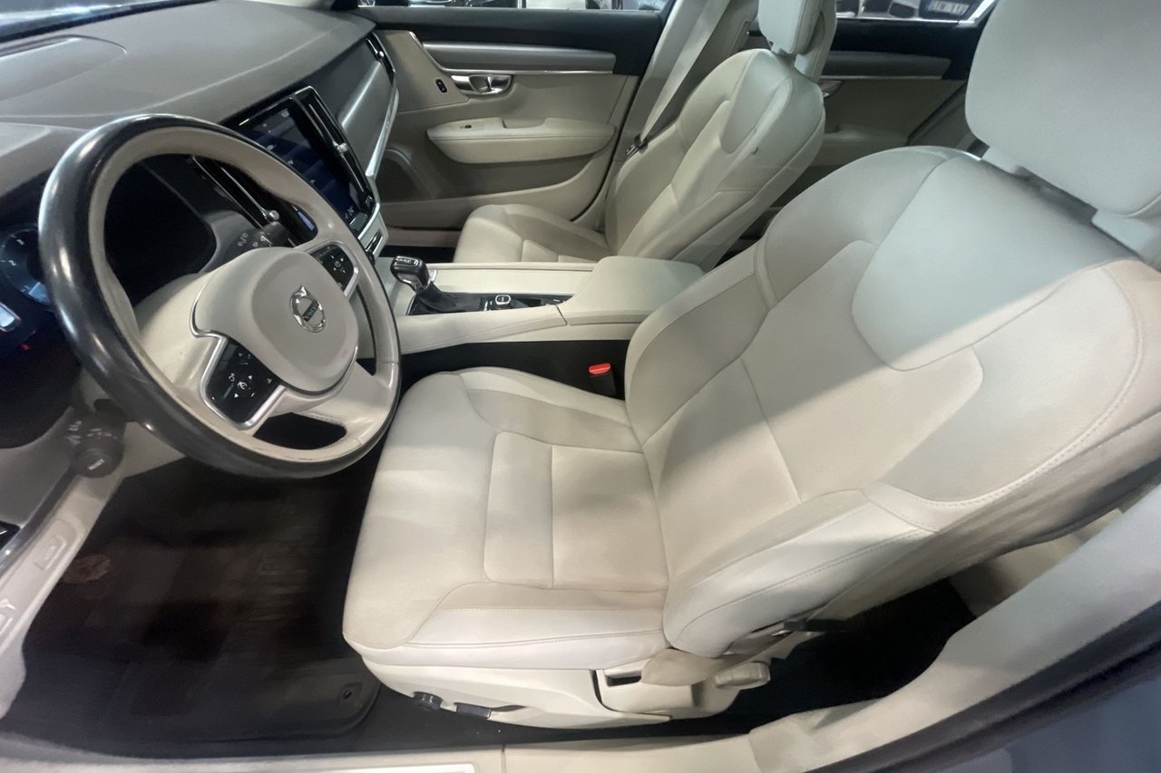 Volvo V90 D4 Automat Business 2017, photo 7/14