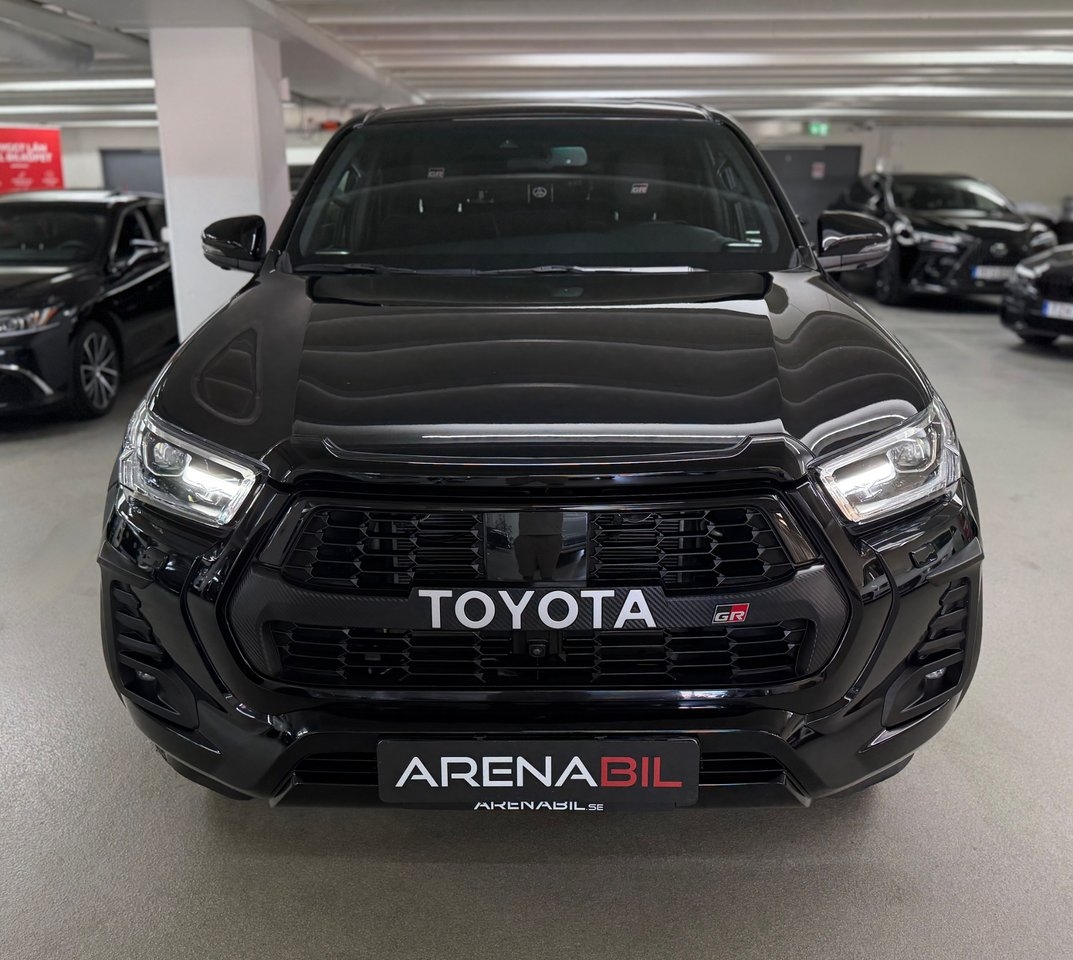 Toyota HiLux 2023, bild 7/10