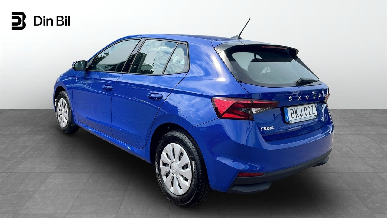 Skoda Fabia Ambition 1,0 MPI 80Hk 2023, bild 3/12
