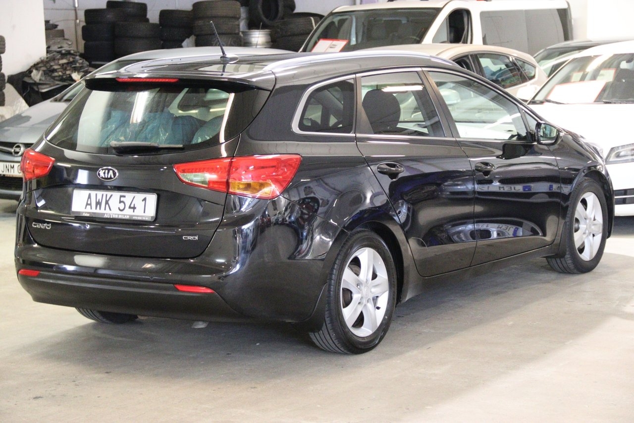 Kia Ceed cee'd_SW 1.6 CRDI EX SPORT 2015, photo 4/10