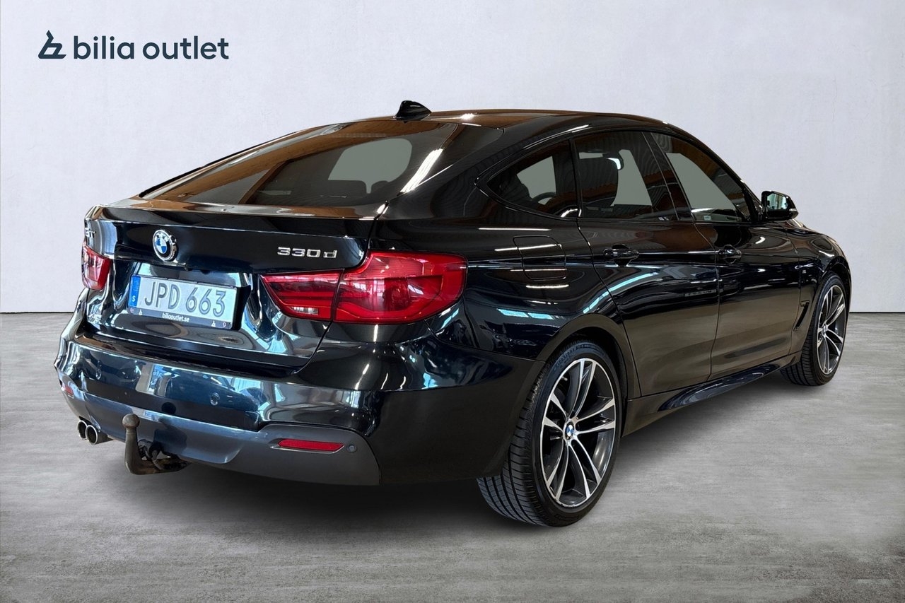 BMW 330 2017, kuva 6/10