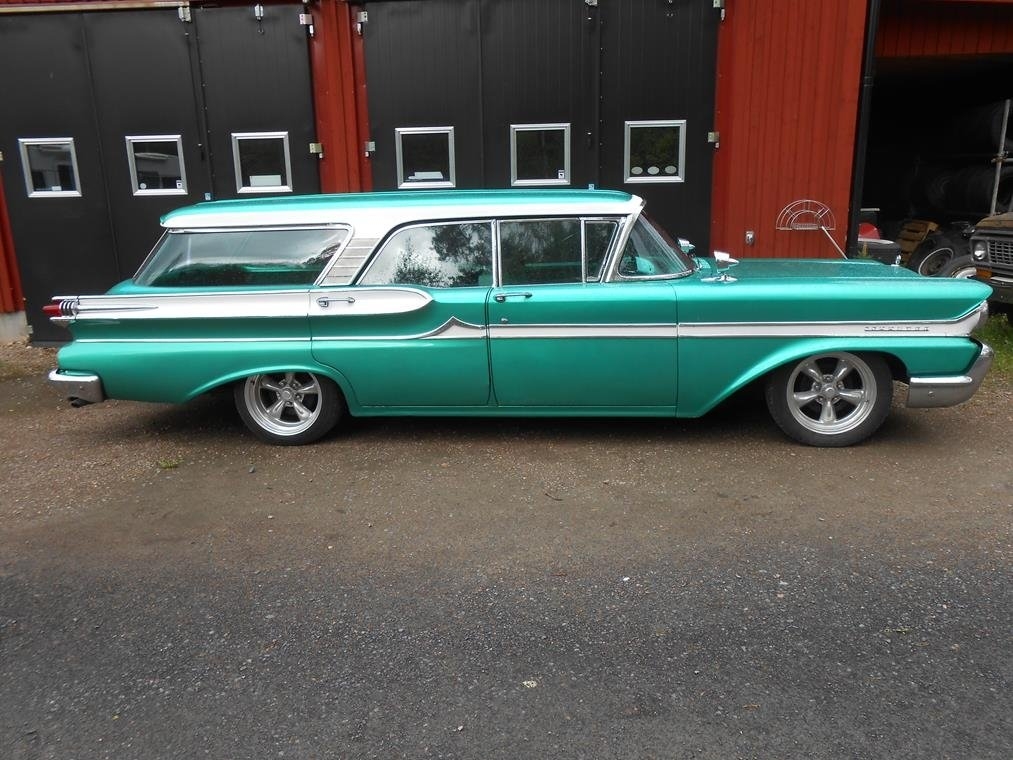 Mercury Commuter