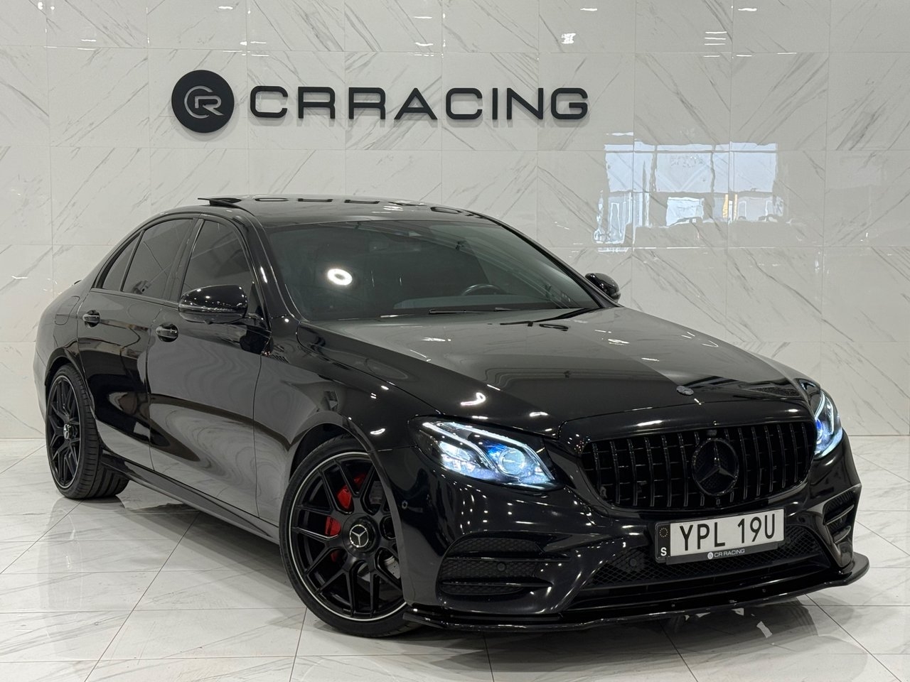 Mercedes-Benz E