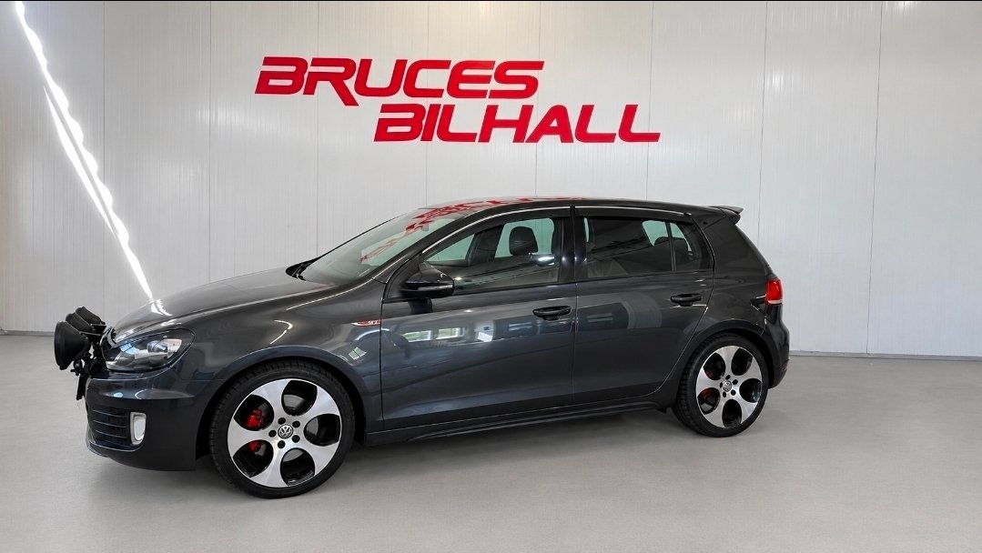 Volkswagen Golf 5-door GTI 2.0 TSI GTI 2011, bild 4/13