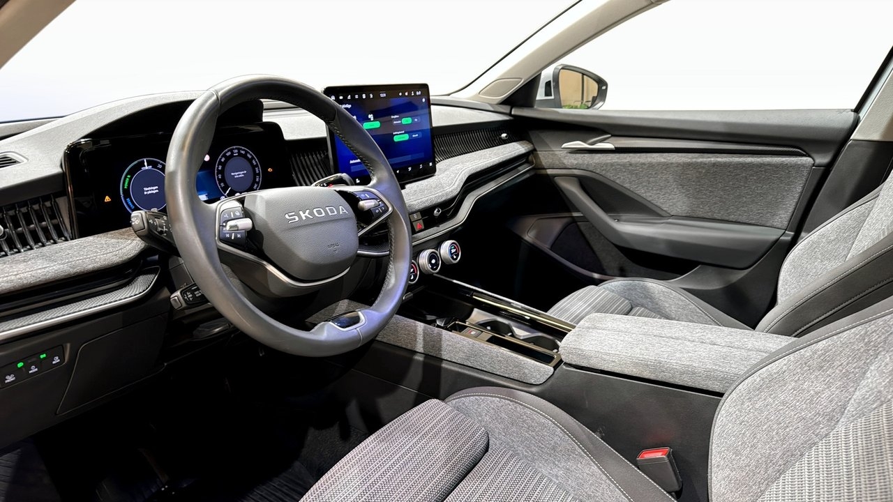 Skoda Superb 2025, kuva 7/10
