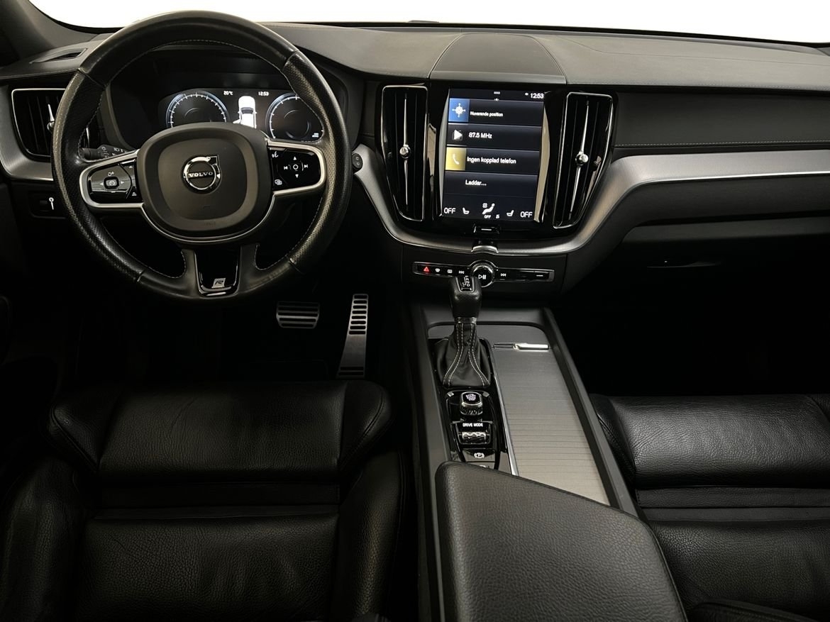 Volvo XC60 T5 AWD R-Design 2019, bild 6/10