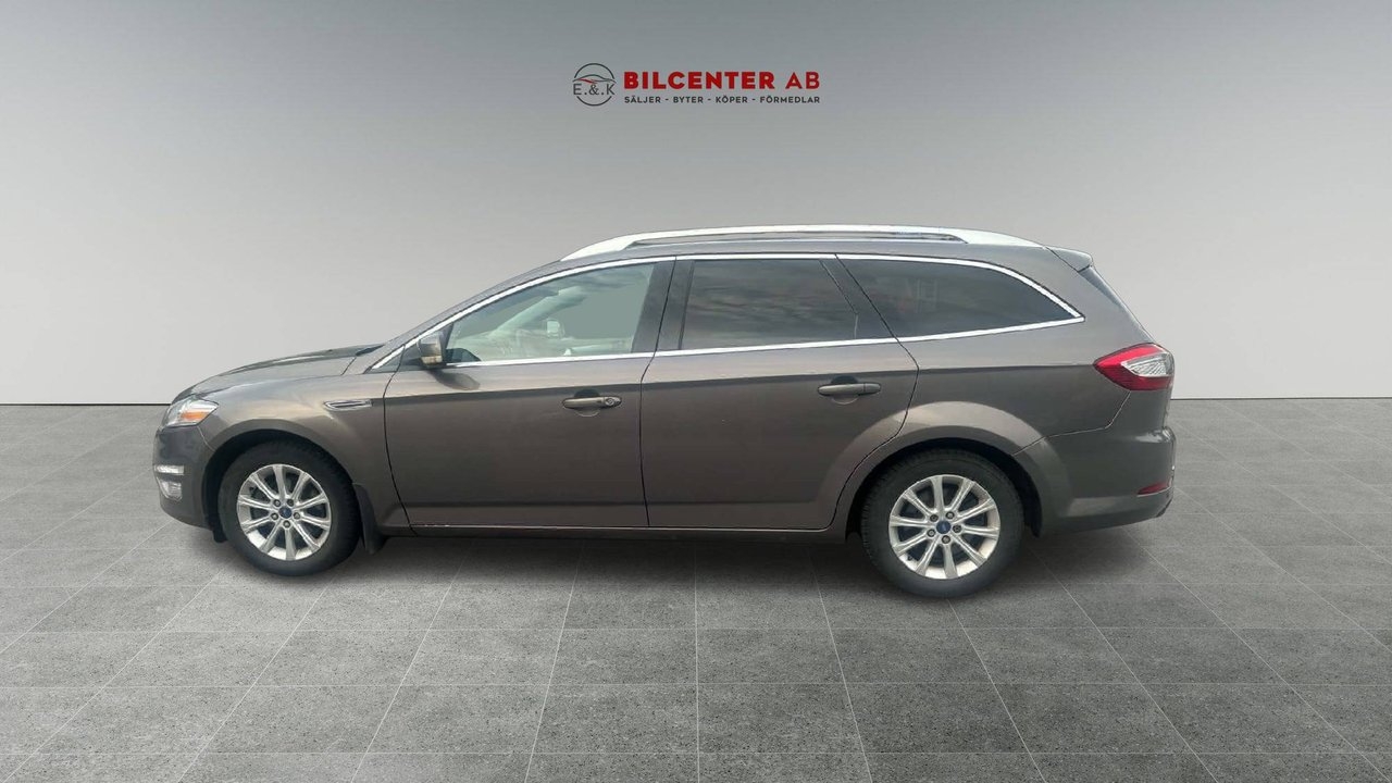 Ford Mondeo 2011, bild 2/10