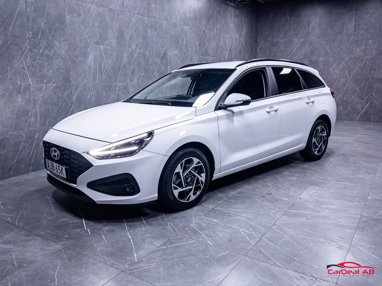 Hyundai i30 Kombi 1.0 T-GDI DCT 2025, bild 3/27