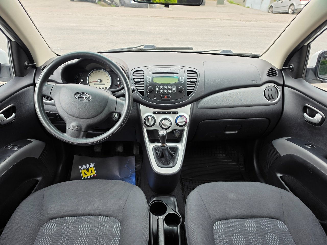 Hyundai i10 2010, bild 5/10