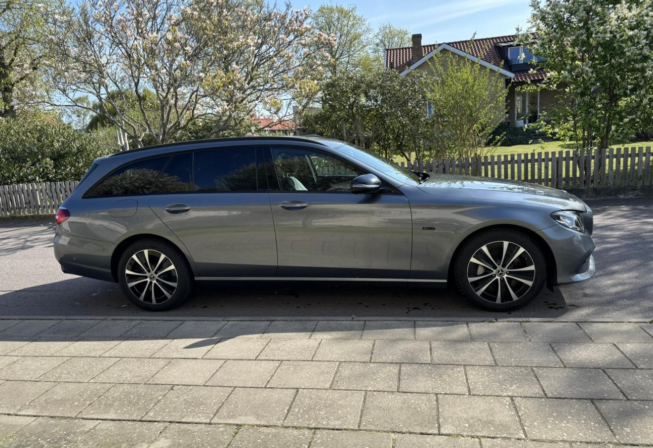 Mercedes-Benz E 2020, bild 3/6